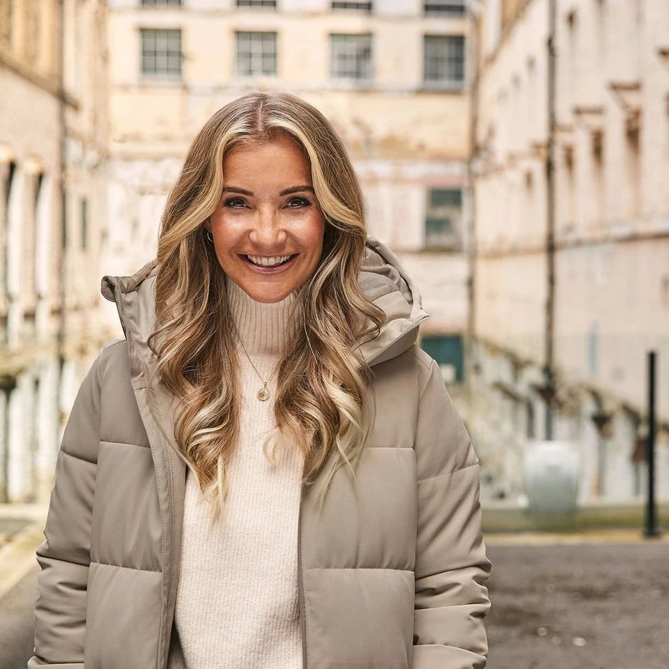 Women’s Roaming Jacket - Image 9